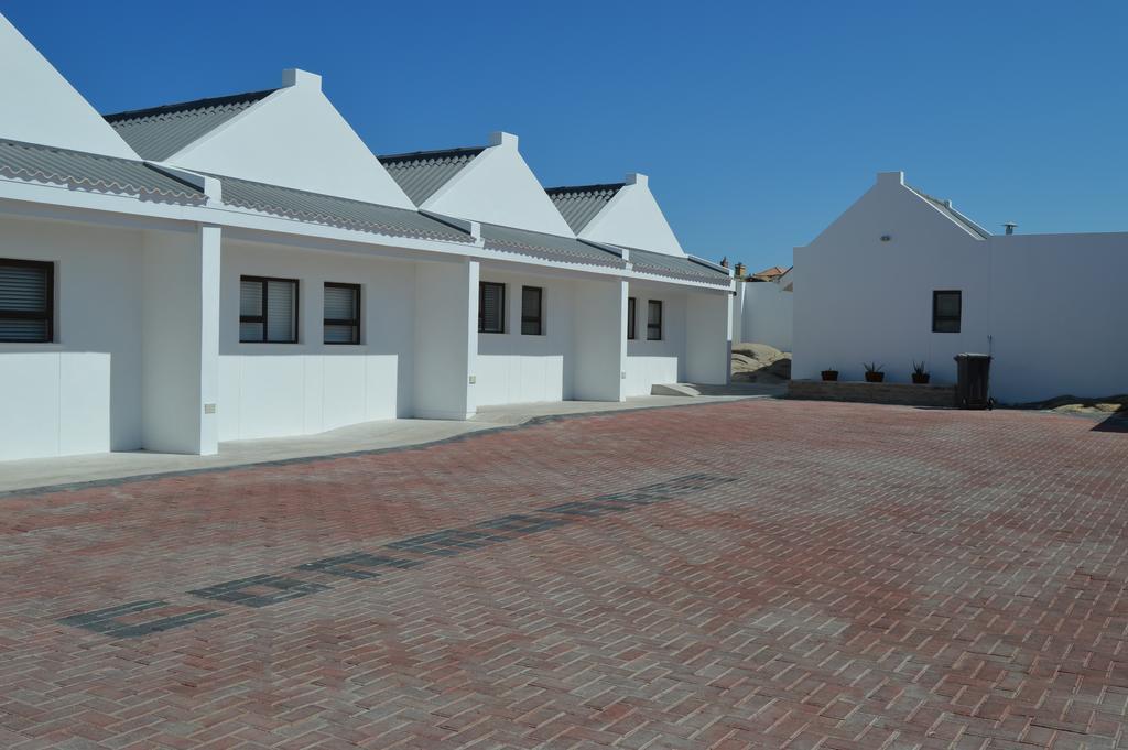 The Cormorant House Hotell Lüderitz Exteriör bild
